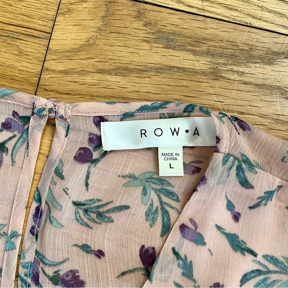 Row A Pink Floral Romper - Picture 4 of 6